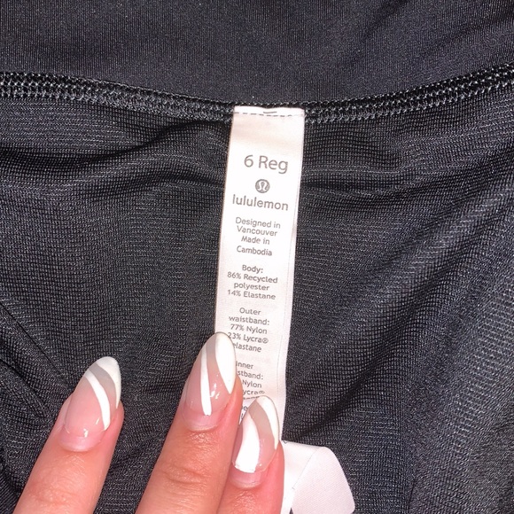 Lululemon Shorts - Picture 3 of 4